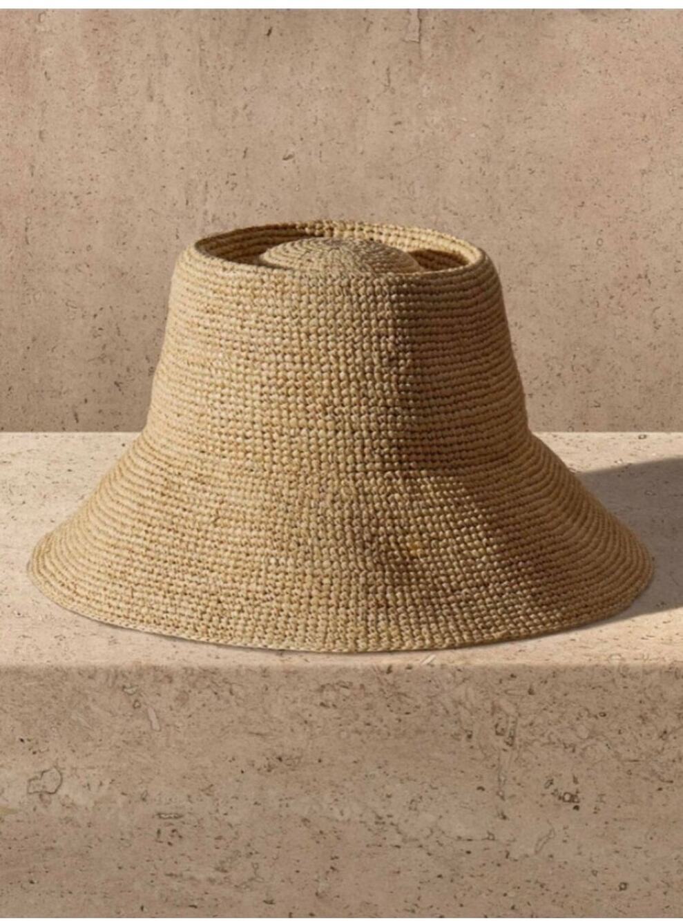 NEW Janessa Leone Felix Packable Bucket Hat Natural Raffia Straw Large
